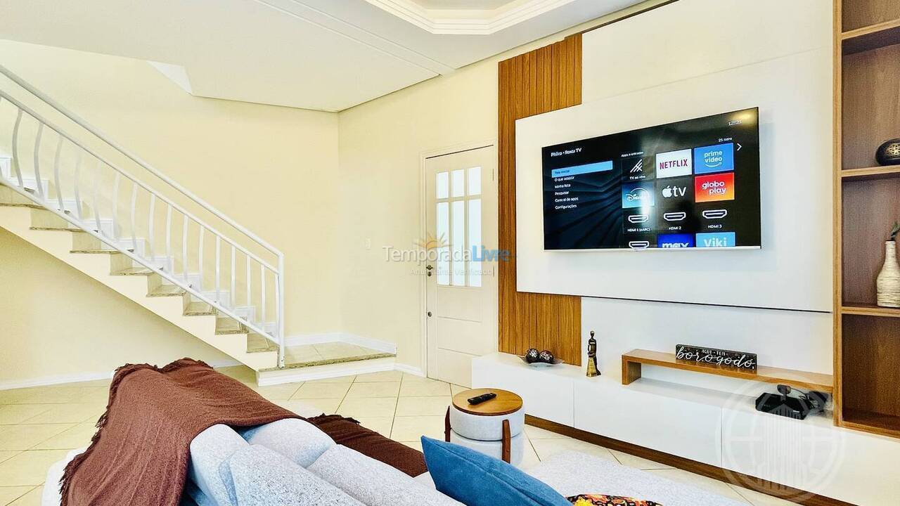 House for vacation rental in Florianopolis (Canasvieiras)