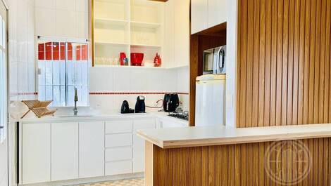 Modern House in Canasvieiras - Comfort and Elegance 3 Blocks from...