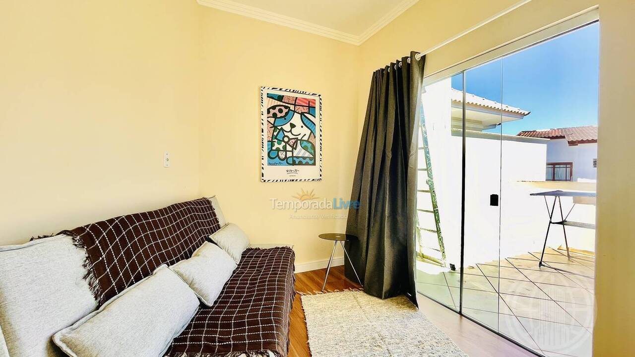 House for vacation rental in Florianopolis (Canasvieiras)