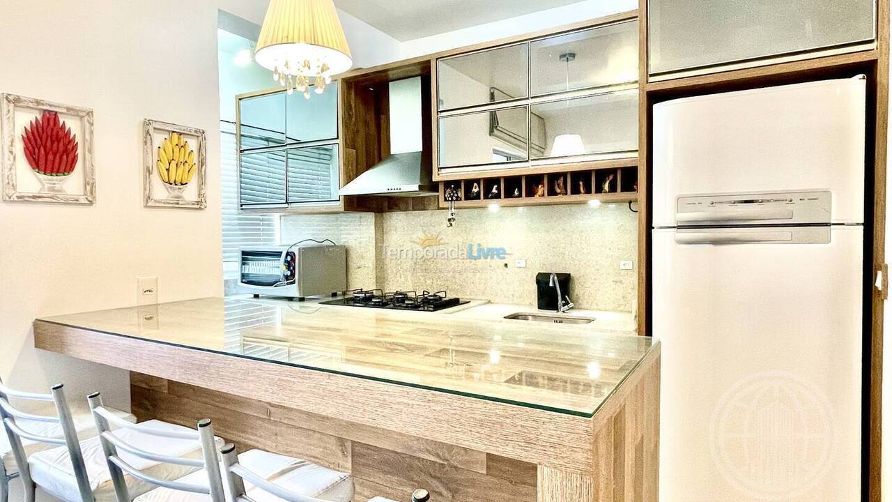 Apartamento para aluguel de temporada em Florianopolis (Canasvieiras)