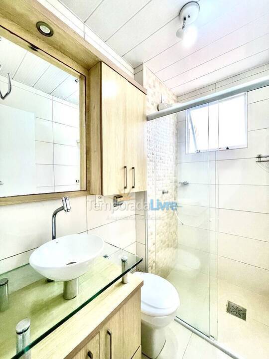 Apartamento para aluguel de temporada em Florianopolis (Canasvieiras)