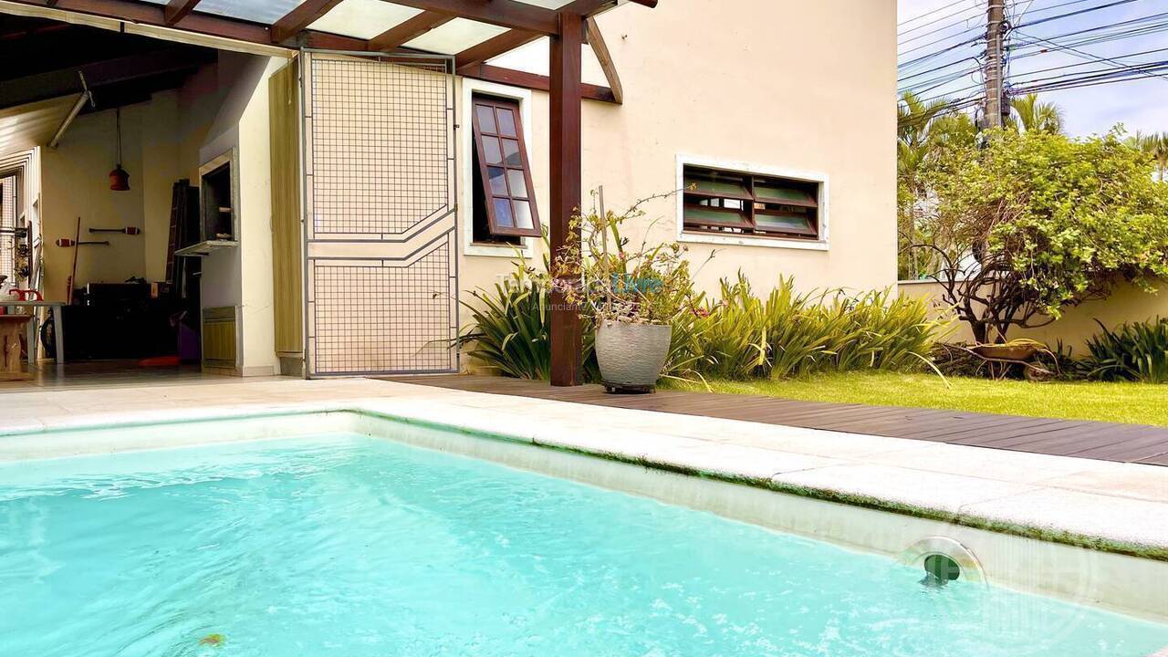 Casa para aluguel de temporada em Florianopolis (Canasvieiras)