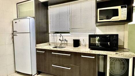 Casa en condominio con 4 suites, a una cuadra de la playa. TEMPORADA