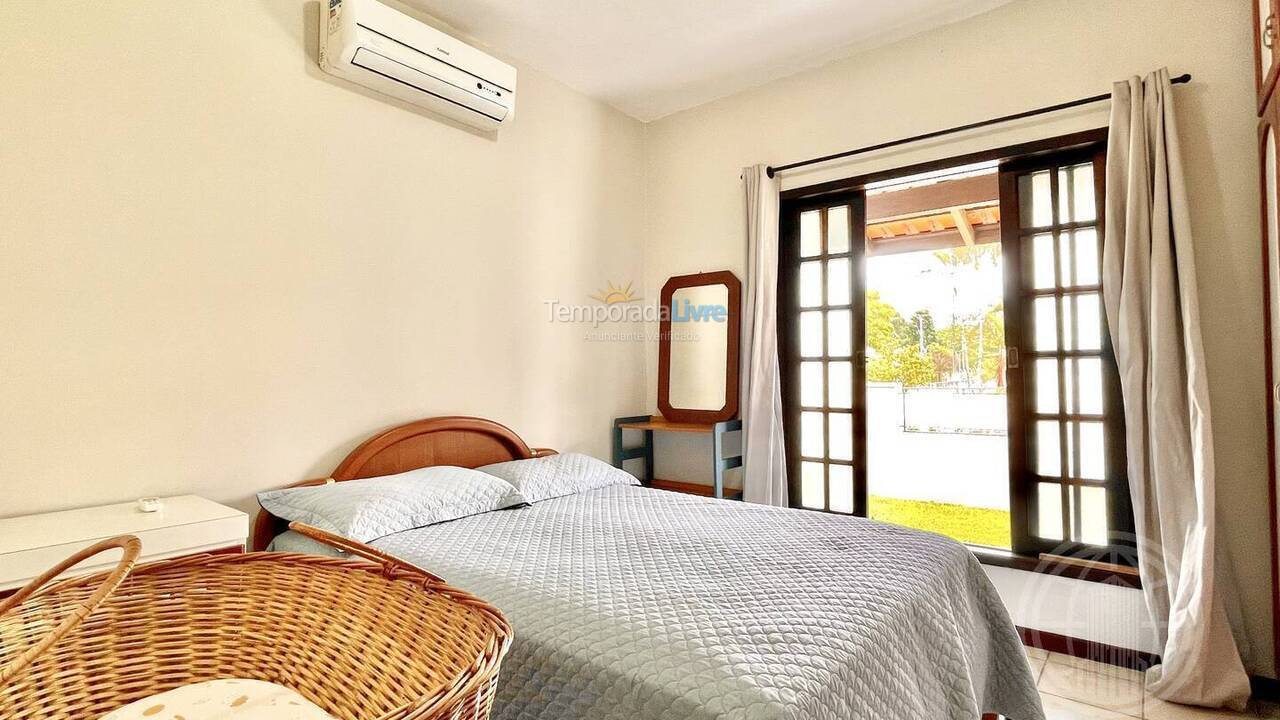 Casa para aluguel de temporada em Florianopolis (Canasvieiras)