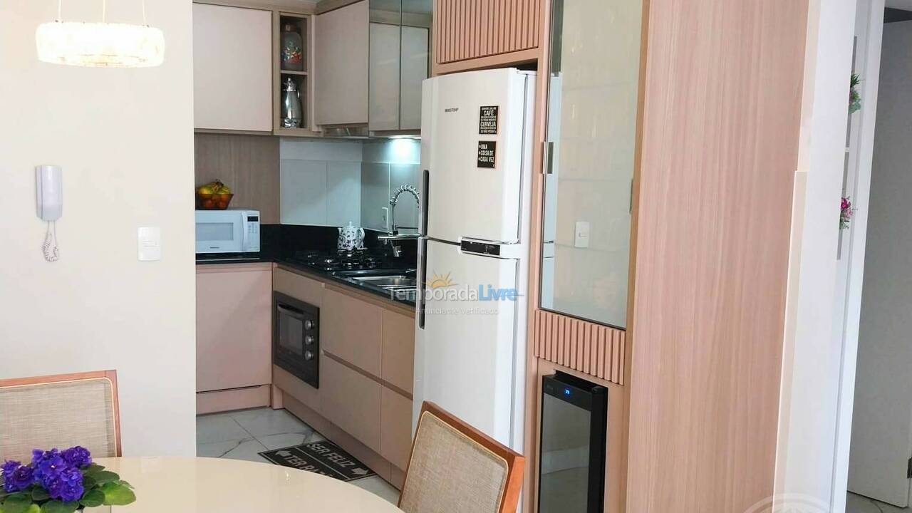 Apartamento para aluguel de temporada em Florianopolis (Canasvieiras)