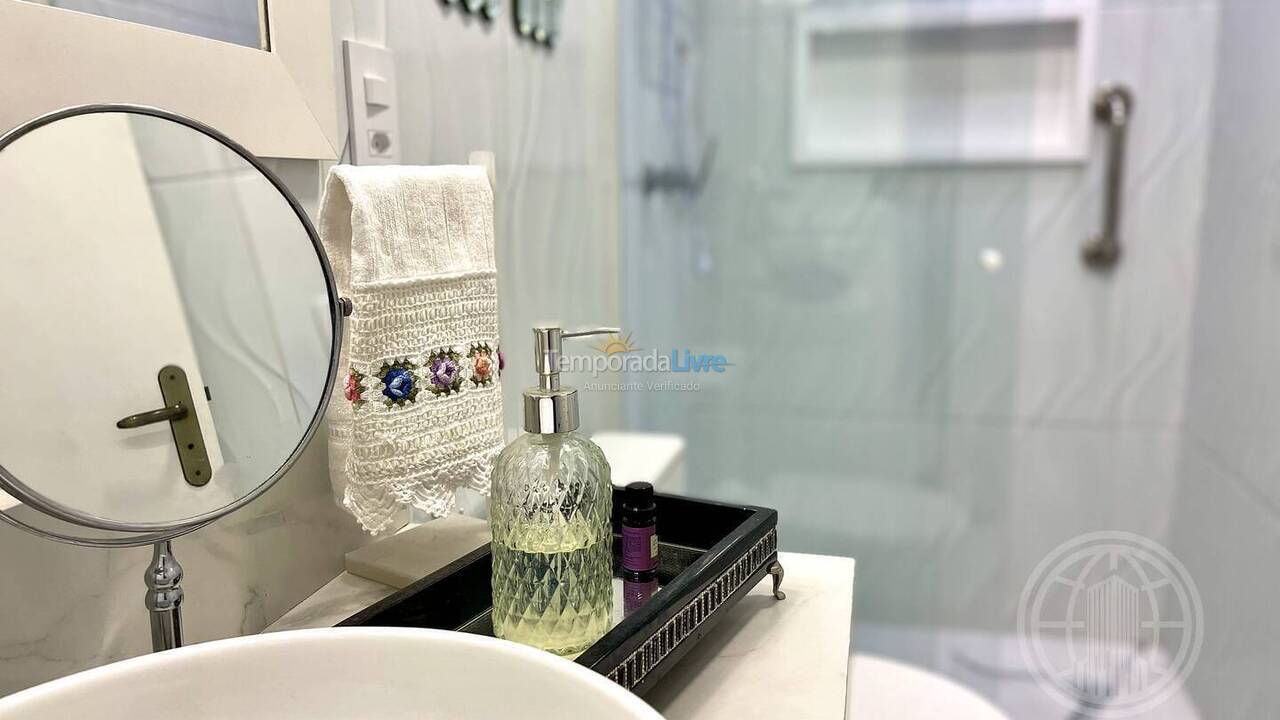 Apartamento para aluguel de temporada em Florianopolis (Canasvieiras)