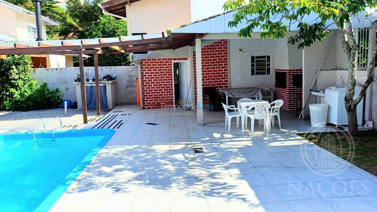 House for vacation rental in Florianopolis (Canasvieiras)