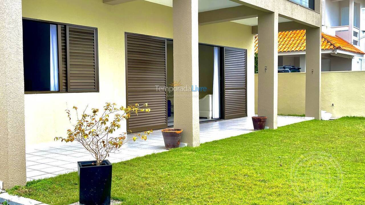 House for vacation rental in Florianopolis (Canasvieiras)