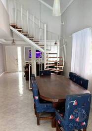 6 bedroom house for SEASONAL