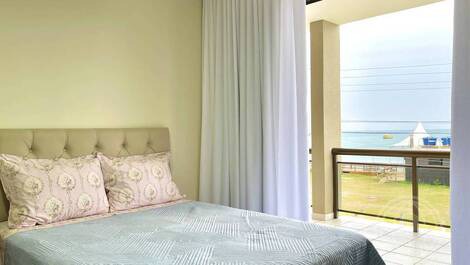 Seafront House with 7 bedrooms SEASONAL