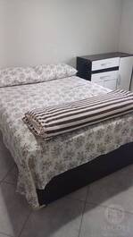 6 bedroom house for SEASONAL