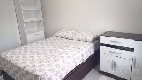 6 bedroom house for SEASONAL