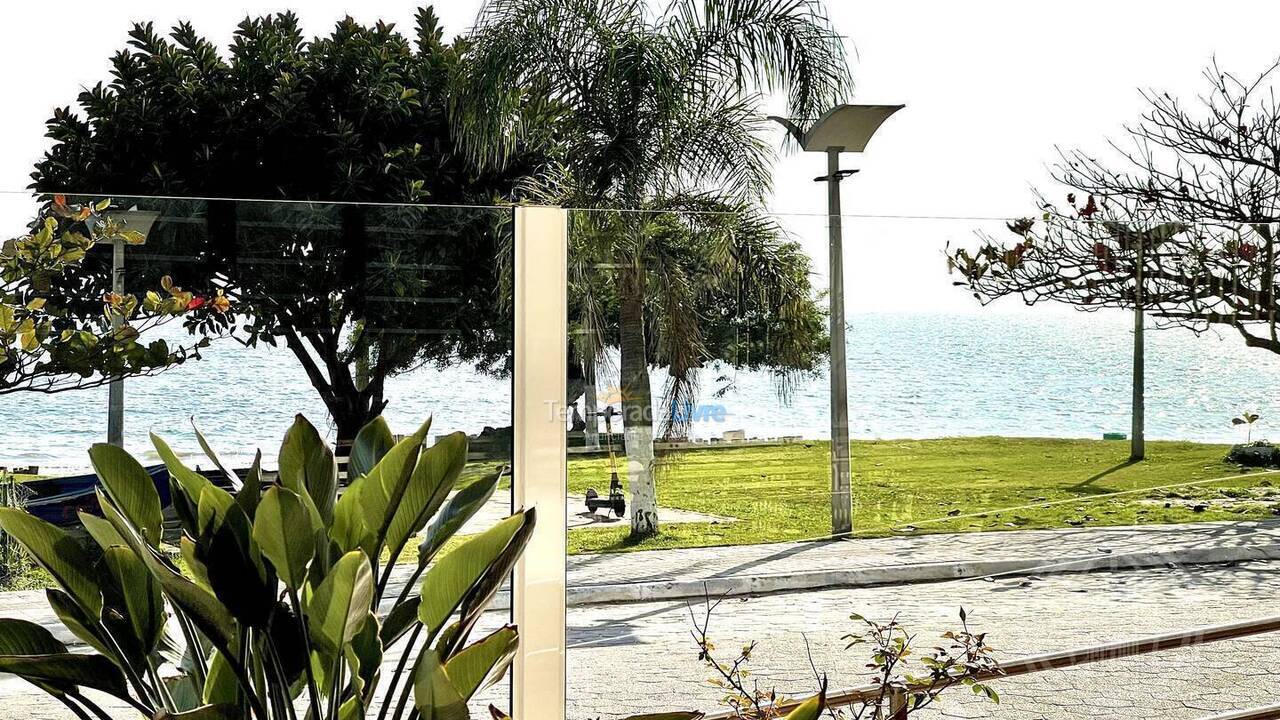 Apartamento para aluguel de temporada em Florianopolis (Canasvieiras)