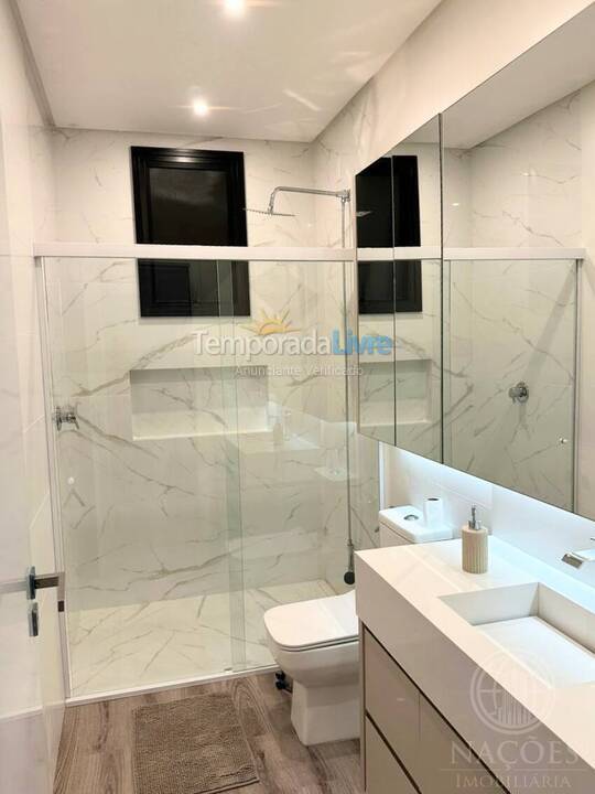 Casa para aluguel de temporada em Florianopolis (Praia dos Ingleses)