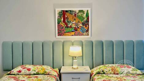 2 bedroom apartment SEASONAL