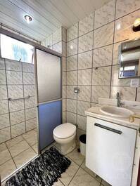 3 bedroom apartment SEASONAL