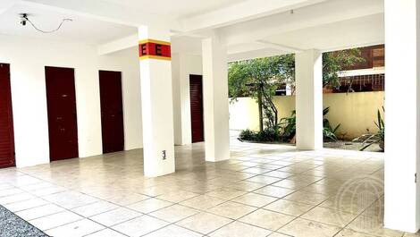 3 bedroom apartment SEASONAL