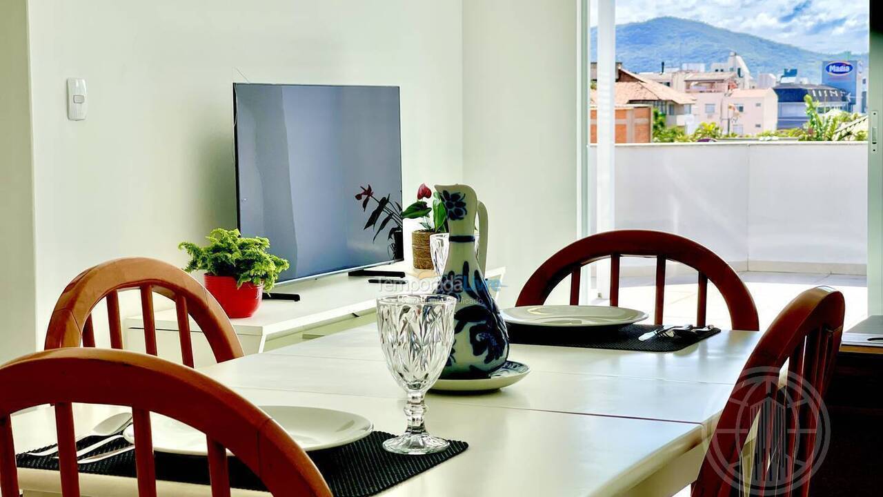 Apartamento para aluguel de temporada em Florianopolis (Canasvieiras)