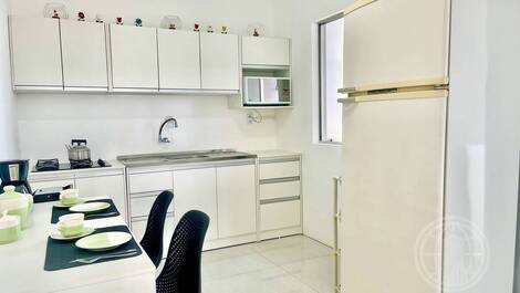 Cobertura ampla 2 dormitórios TEMPORADA