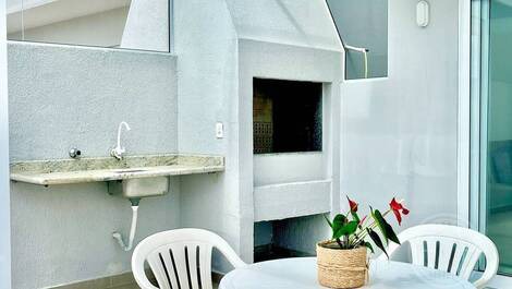 Cobertura ampla 2 dormitórios TEMPORADA