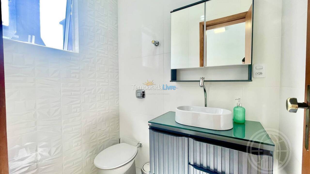 Apartamento para aluguel de temporada em Florianopolis (Canasvieiras)