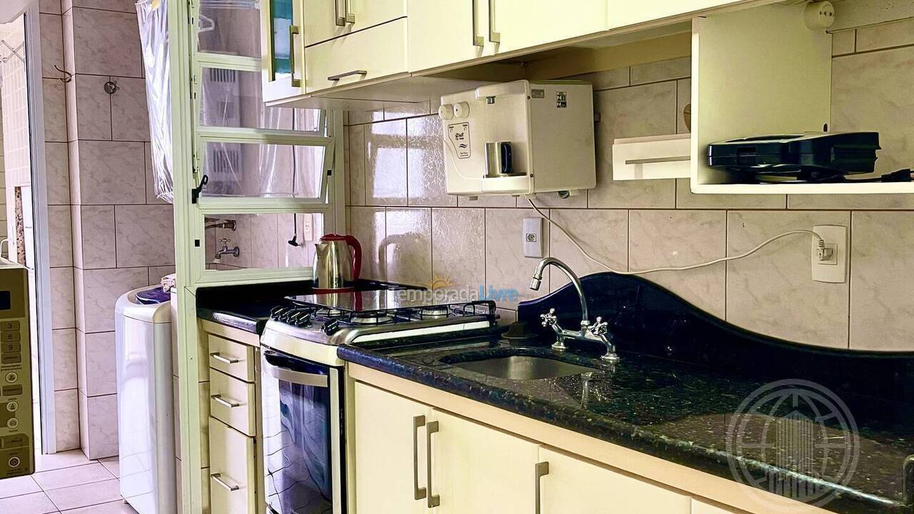 Apartamento para aluguel de temporada em Florianopolis (Canasvieiras)