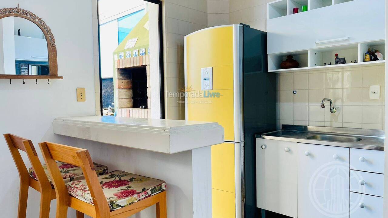 Apartamento para aluguel de temporada em Florianopolis (Canasvieiras)