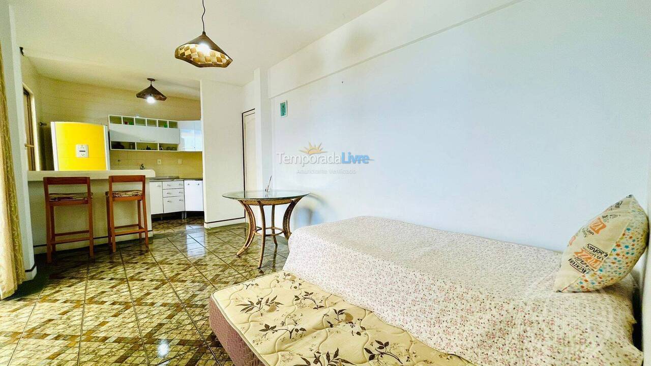 Apartamento para aluguel de temporada em Florianopolis (Canasvieiras)