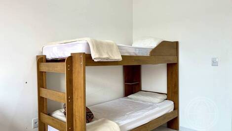 1 bedroom apartment SEASONAL