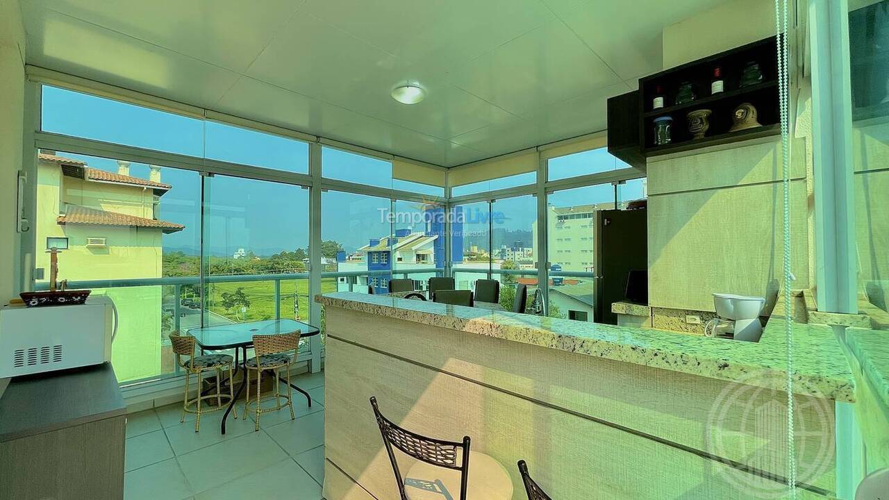 Apartamento para aluguel de temporada em Florianopolis (Canasvieiras)