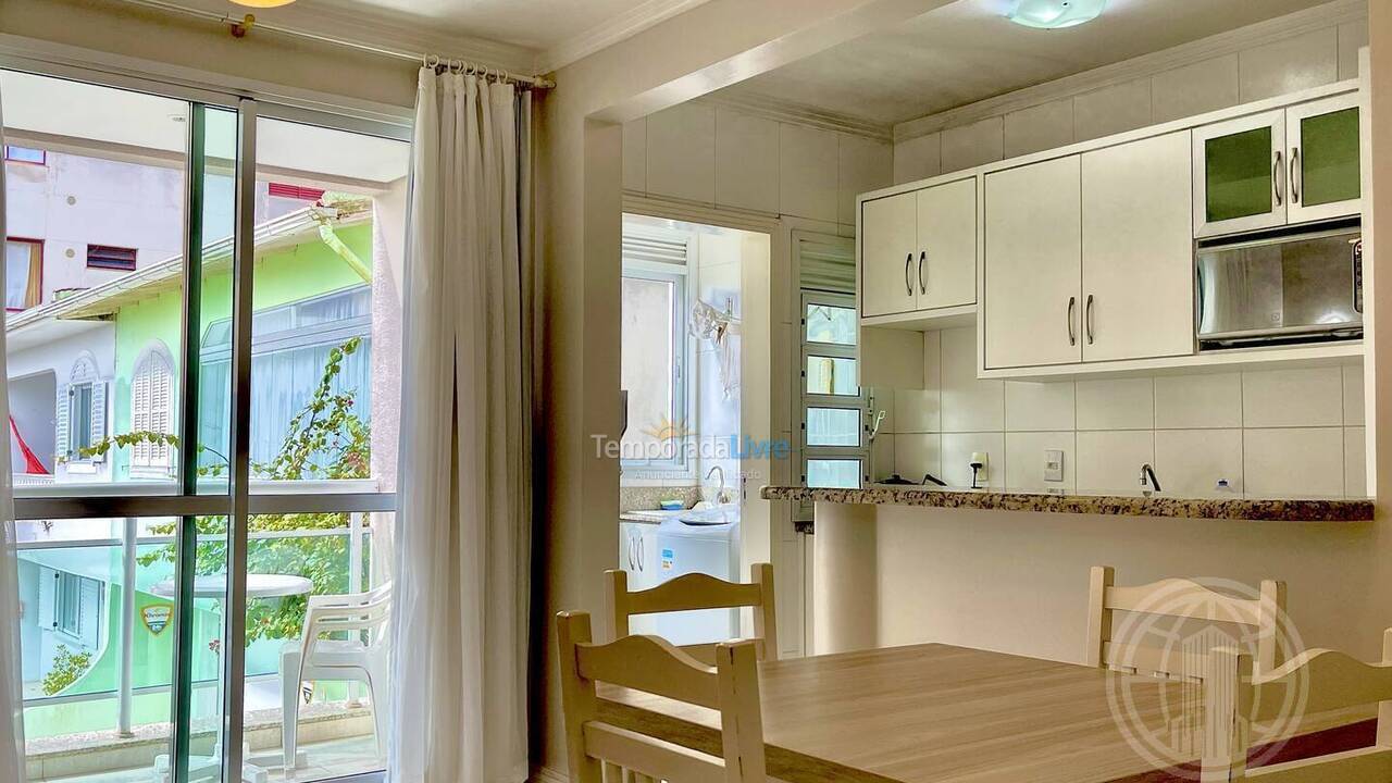 Apartamento para aluguel de temporada em Florianopolis (Canasvieiras)