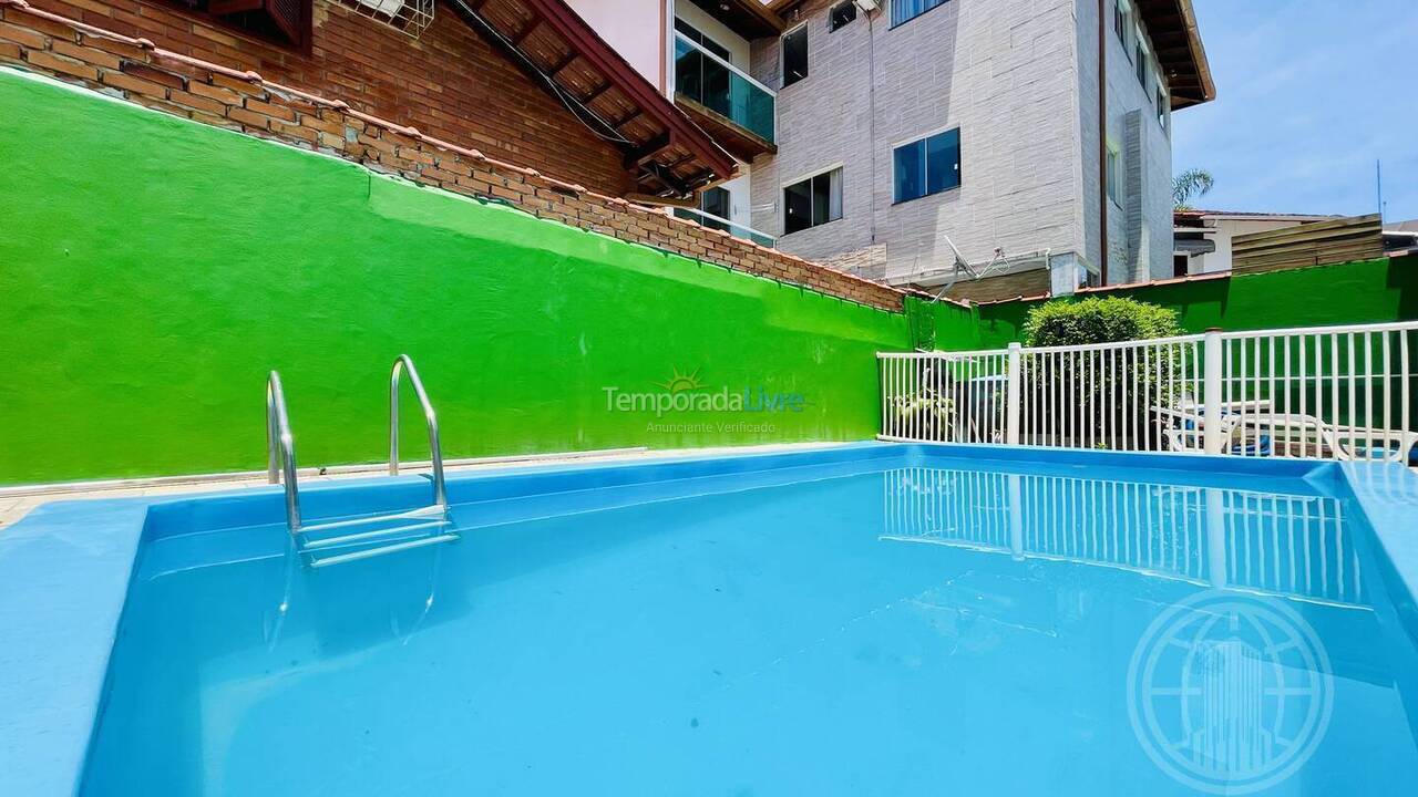 Casa para aluguel de temporada em Florianopolis (Canasvieiras)