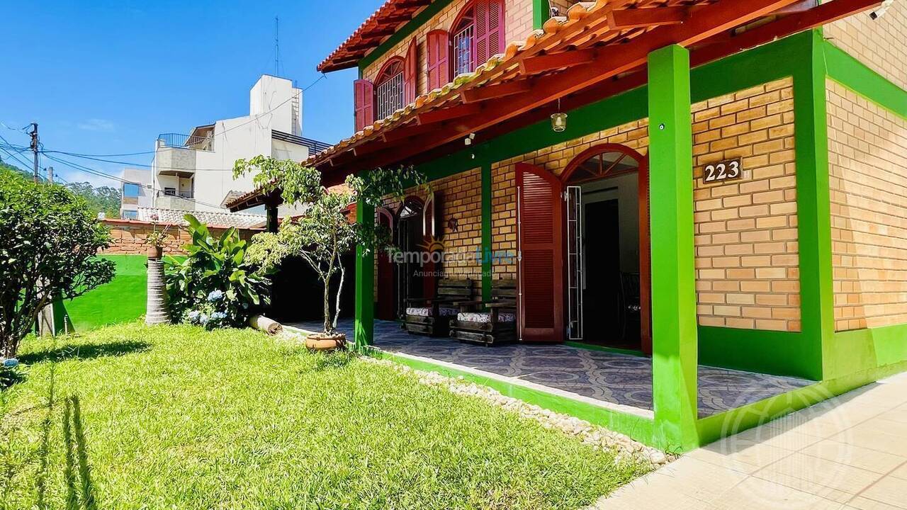 Casa para aluguel de temporada em Florianopolis (Canasvieiras)
