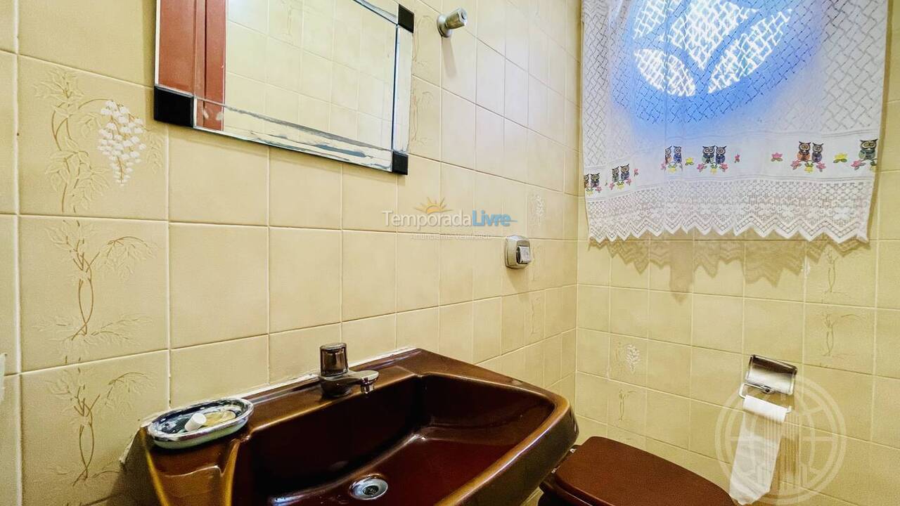 Casa para aluguel de temporada em Florianopolis (Canasvieiras)