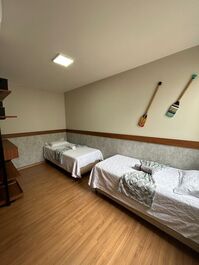 504 Precioso apartamento frente al mar, con playa privada.