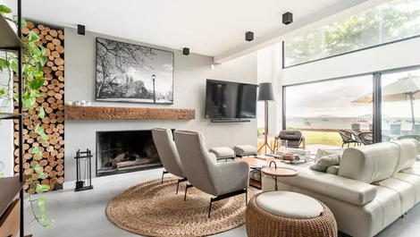 CASA BRISA - SEA FRONT SOUTH OF THE ISLAND - SEASONAL RENTAL