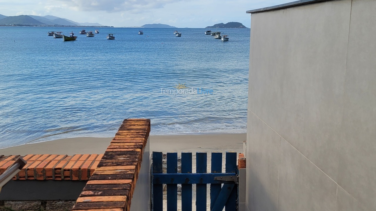 House for vacation rental in Florianópolis (Praia da Armação)