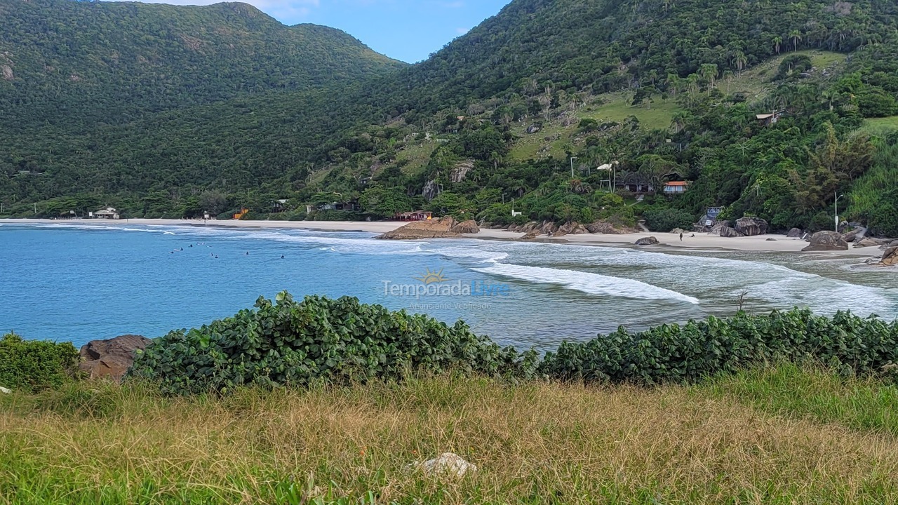 House for vacation rental in Florianópolis (Praia da Armação)