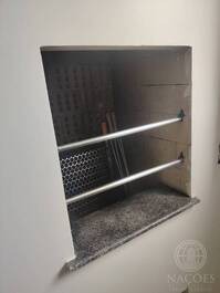 1 bedroom apartment half a block from the beach SEASONAL.