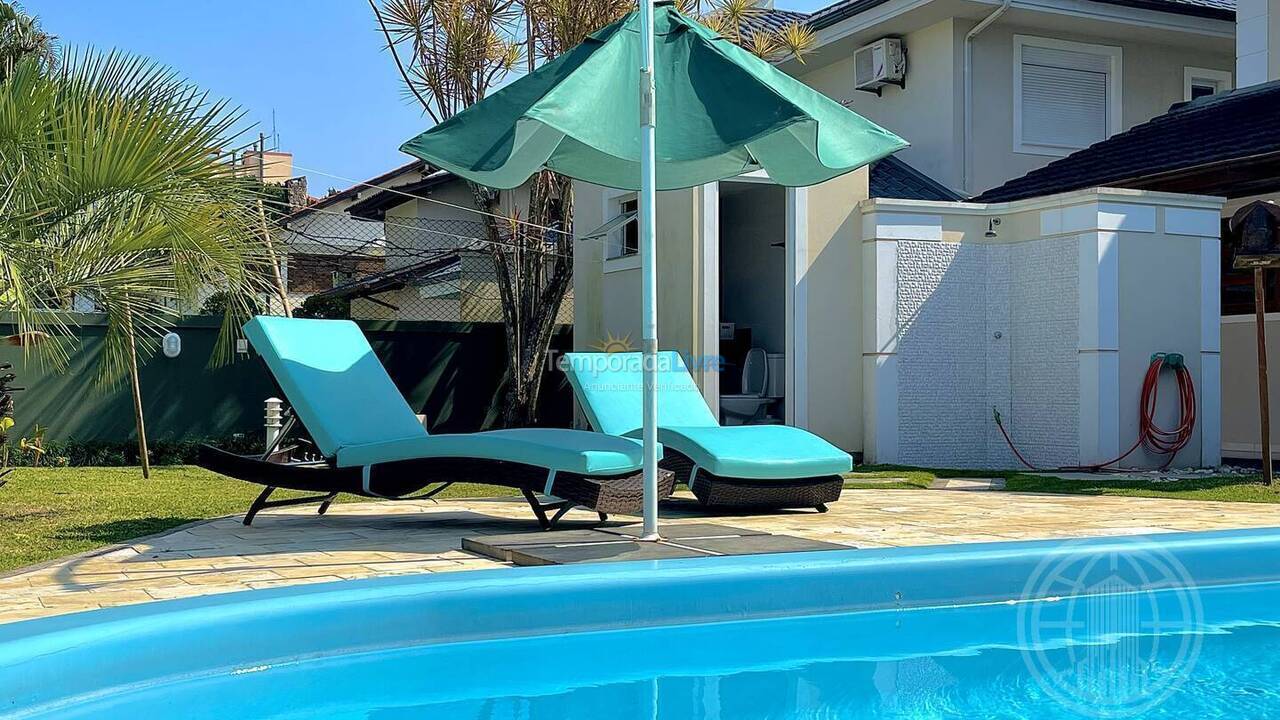 House for vacation rental in Florianopolis (Jurerê Internacional)