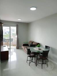 2 bedroom apartment SEASONAL