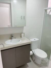 2 bedroom apartment SEASONAL