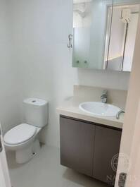 2 bedroom apartment SEASONAL