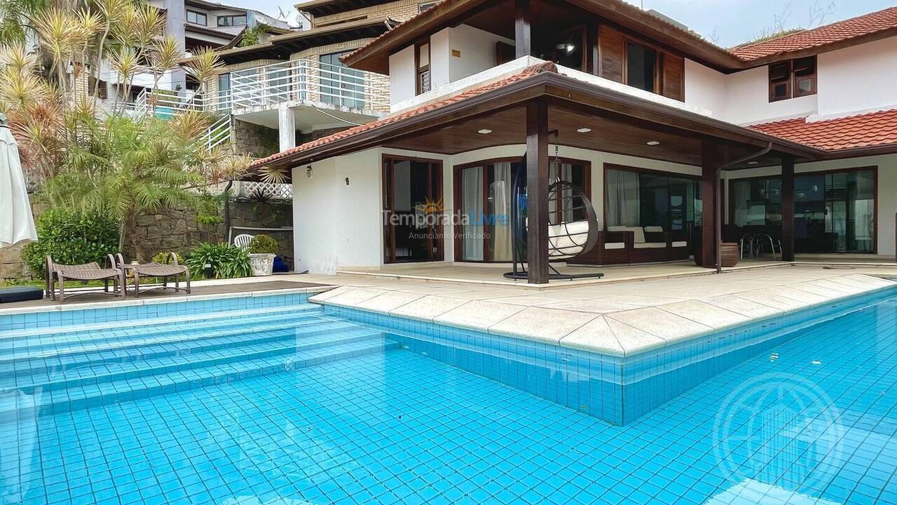Casa para aluguel de temporada em Florianopolis (Canasvieiras)