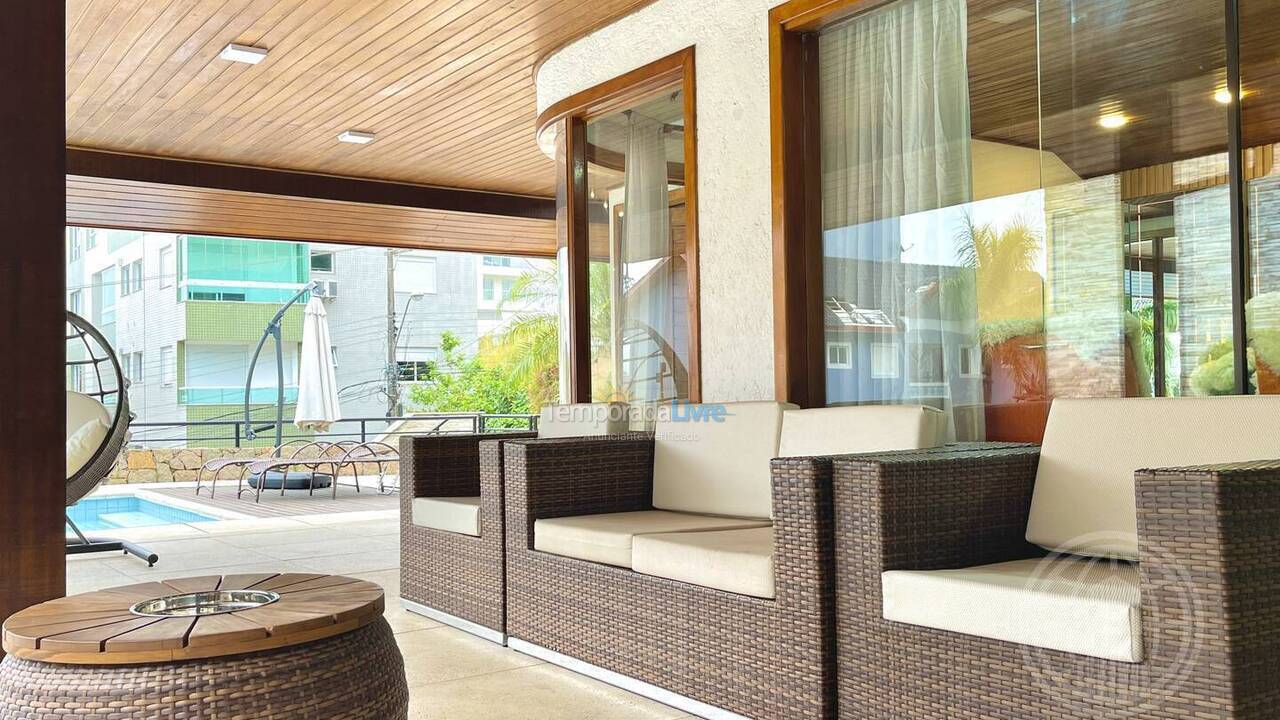 Casa para aluguel de temporada em Florianopolis (Canasvieiras)