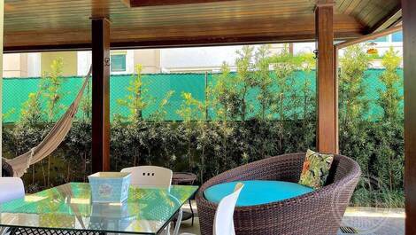 Holiday Home in Jurerê Internacional – 5 Bedrooms, Pool and...