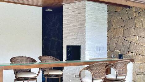 Casa alto padrão 5 dormitórios TEMPORADA