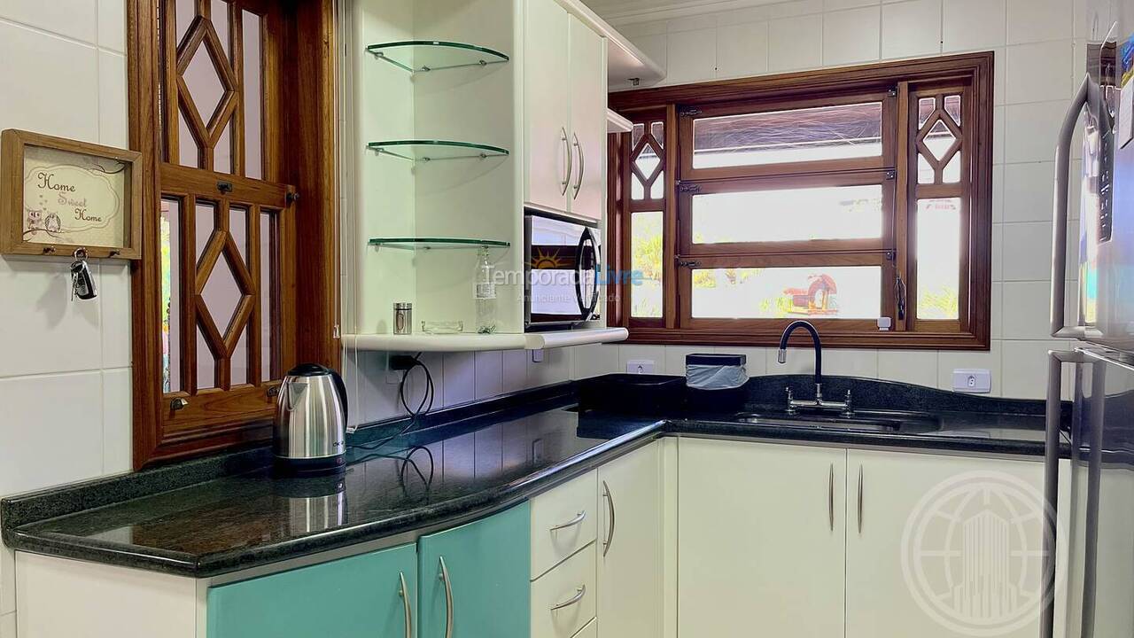 House for vacation rental in Florianopolis (Jurerê Internacional)