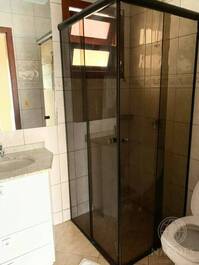 6 bedroom house SEASONAL