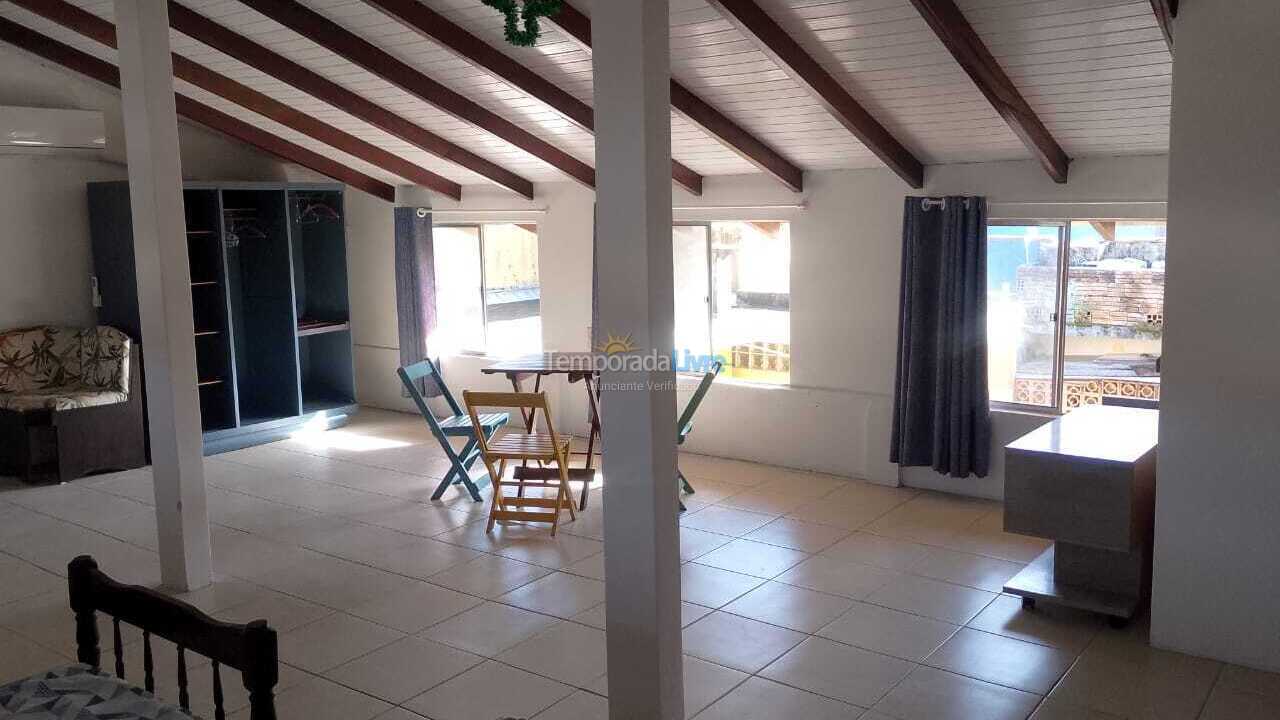 Casa para aluguel de temporada em São Francisco do Sul (Prainha)